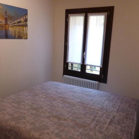 Casa Moderna A Due Passi Da Rialto Apartment เวนิส ภายนอก รูปภาพ