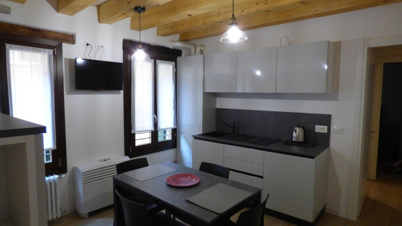 Casa Moderna A Due Passi Da Rialto Apartment เวนิส ภายนอก รูปภาพ